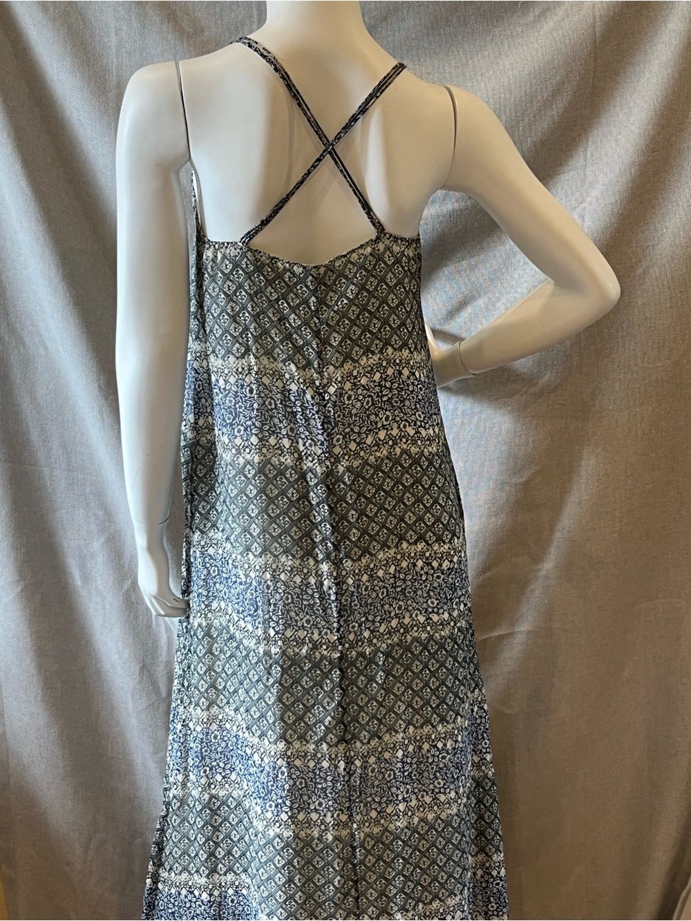 Madewell Lightweight Lined Maxi Sundress with Pockets - Picture 2 of 4